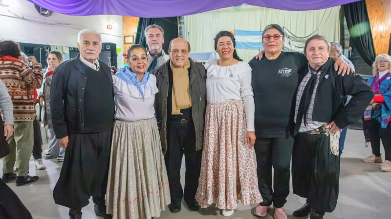 LA SOCIEDAD DE FOMENTO PLÁTANOS FESTEJÓ SUS 66 AÑOS