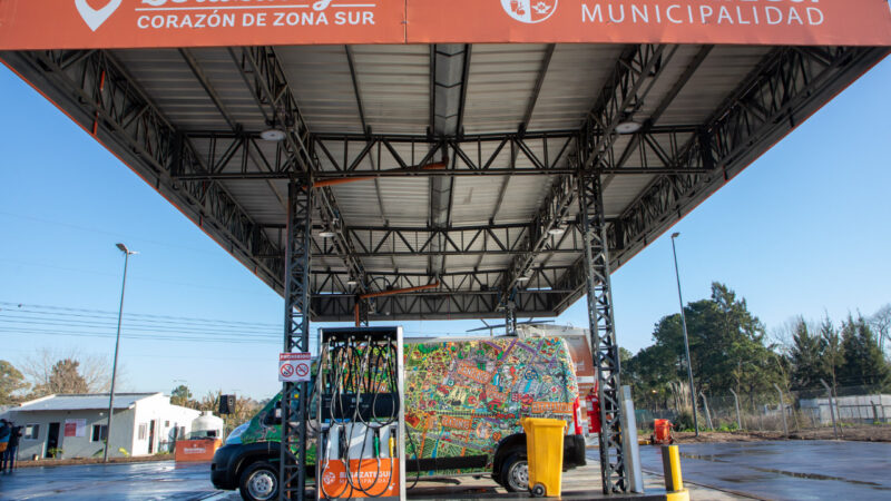 MUSSI INAUGURÓ LA PRIMERA ESTACIÓN MUNICIPAL DE CARGA DE LÍQUIDOS COMBUSTIBLES DEL PAÍS