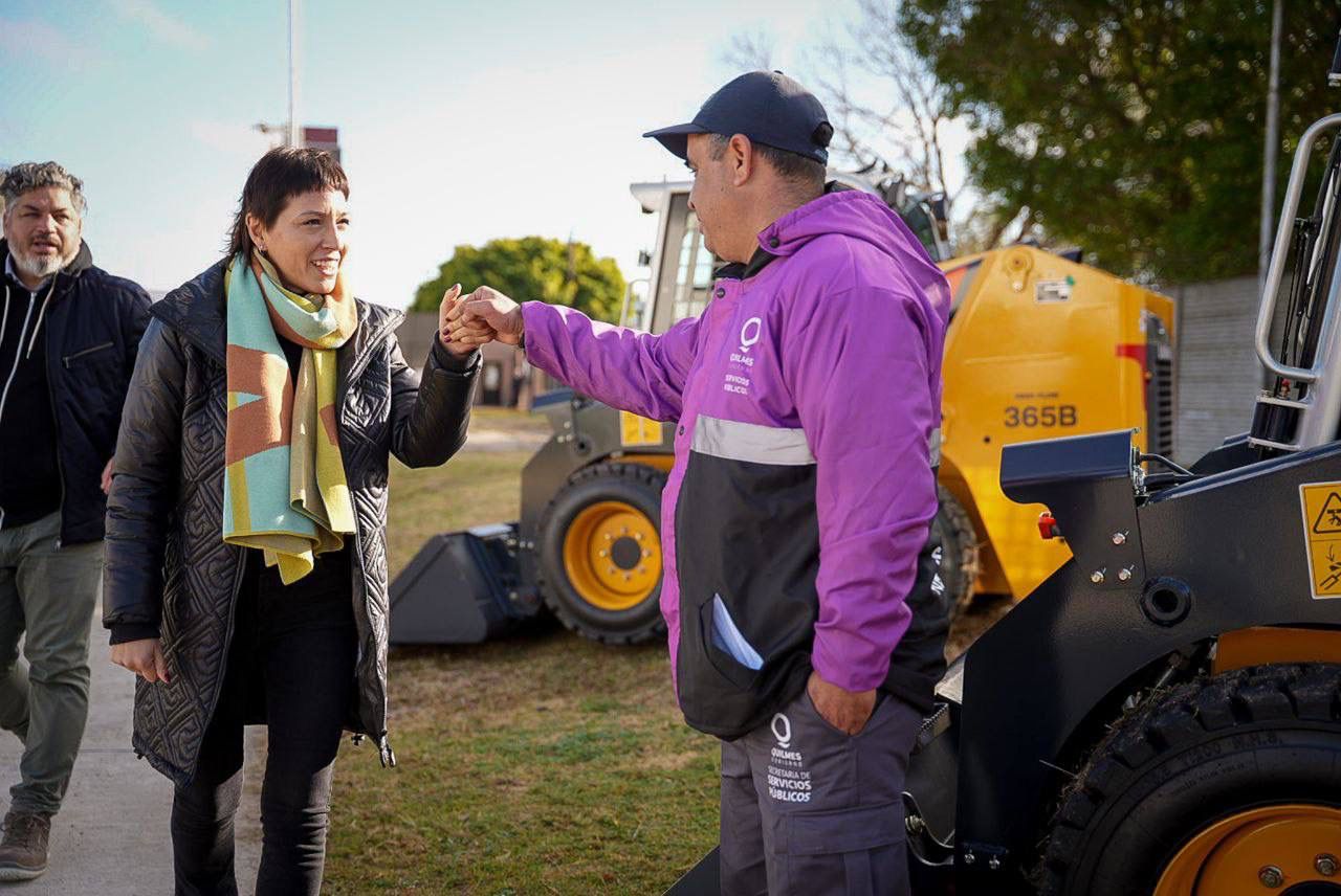 MAYRA PRESENTÓ NUEVO EQUIPAMIENTO VIAL PARA SSPP: “SON HERRAMIENTAS DE TRABAJO QUE SE INCORPORAN PARA FORTALECER NUESTRO MUNICIPIO”