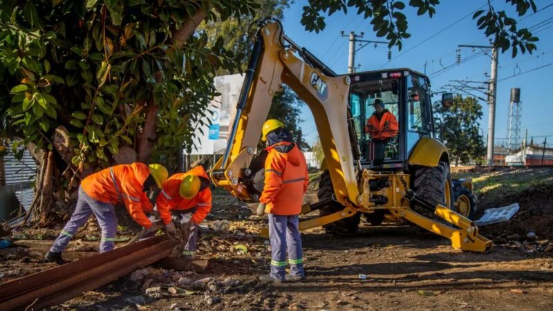 AVANZAN LAS OBRAS DE LA NUEVA ESTACIÓN EN QUILMES SUR DEL FERROCARRIL ROCA