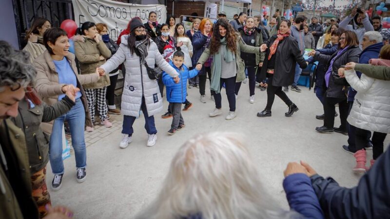 MAYRA INAUGURÓ TRABAJOS DE INFRAESTRUCTURA EN BERNAL OESTE: “VINIMOS A GOBERNAR PARA LOS QUE MÁS LO NECESITAN Y HACE MUCHO TIEMPO ESTÁN ESPERANDO UNA OBRA”