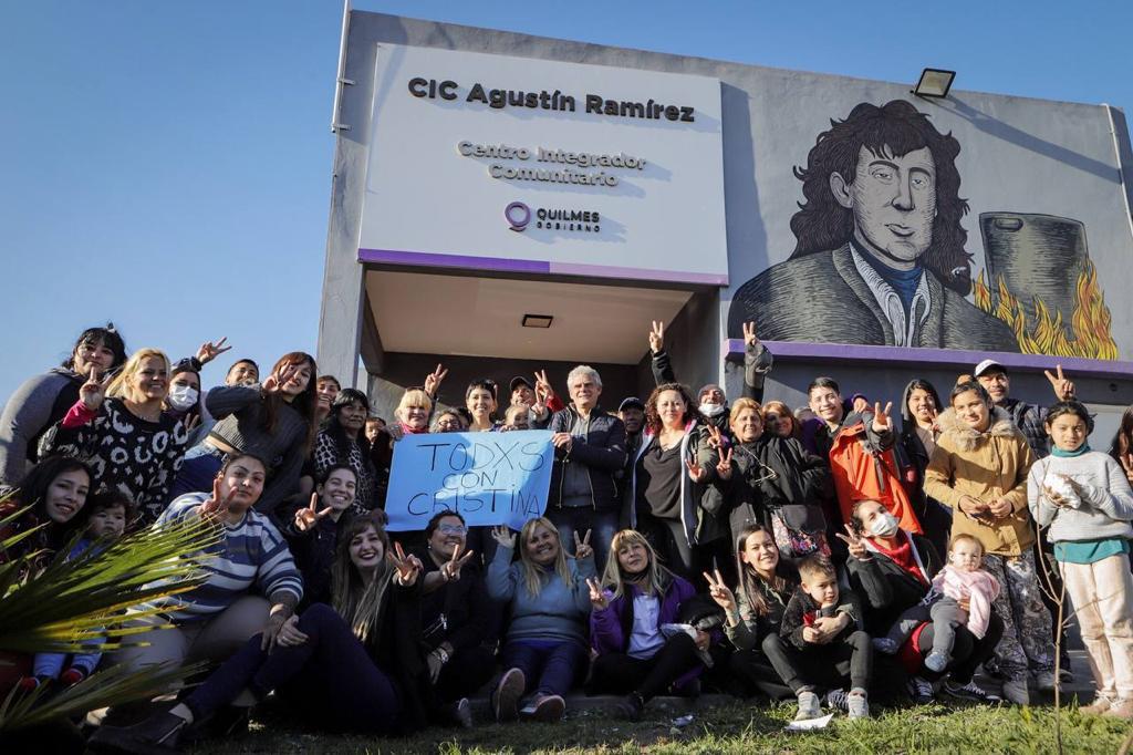 MAYRA DIALOGÓ CON VECINOS Y VECINAS DE QUILMES OESTE SOBRE LAS OBRAS EN PROCESO Y LAS QUE VENDRÁN