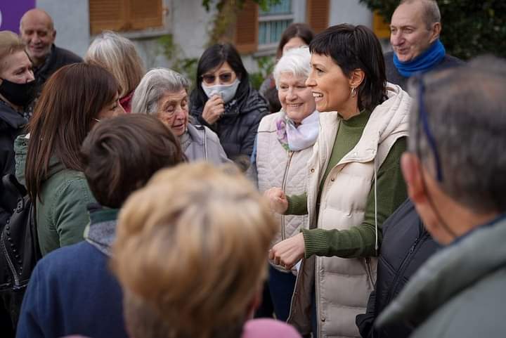 MAYRA EN EL BARRIO LUZ Y FUERZA: “DESPUÉS DE 50 AÑOS DE PEDIDOS DE LOS VECINOS, LLEGAMOS NOSOTRAS A PODER CONCRETAR LA NUEVA ESTACIÓN”