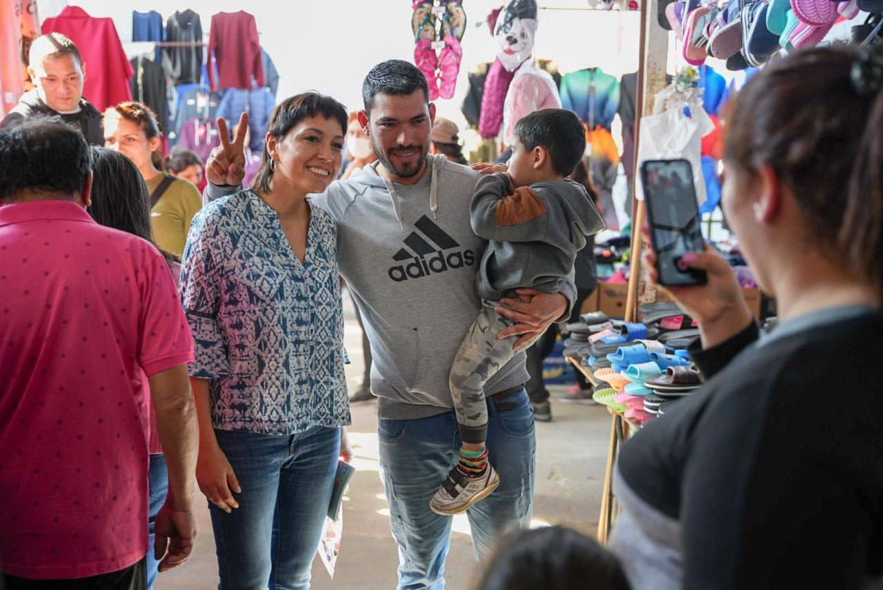 MAYRA VISITÓ LA FERIA TINKUNAKU DE EZPELETA EN SU 26° ANIVERSARIO Y COMPARTIÓ UN ENCUENTRO CON SOCIAS Y SOCIOS FUNDADORES