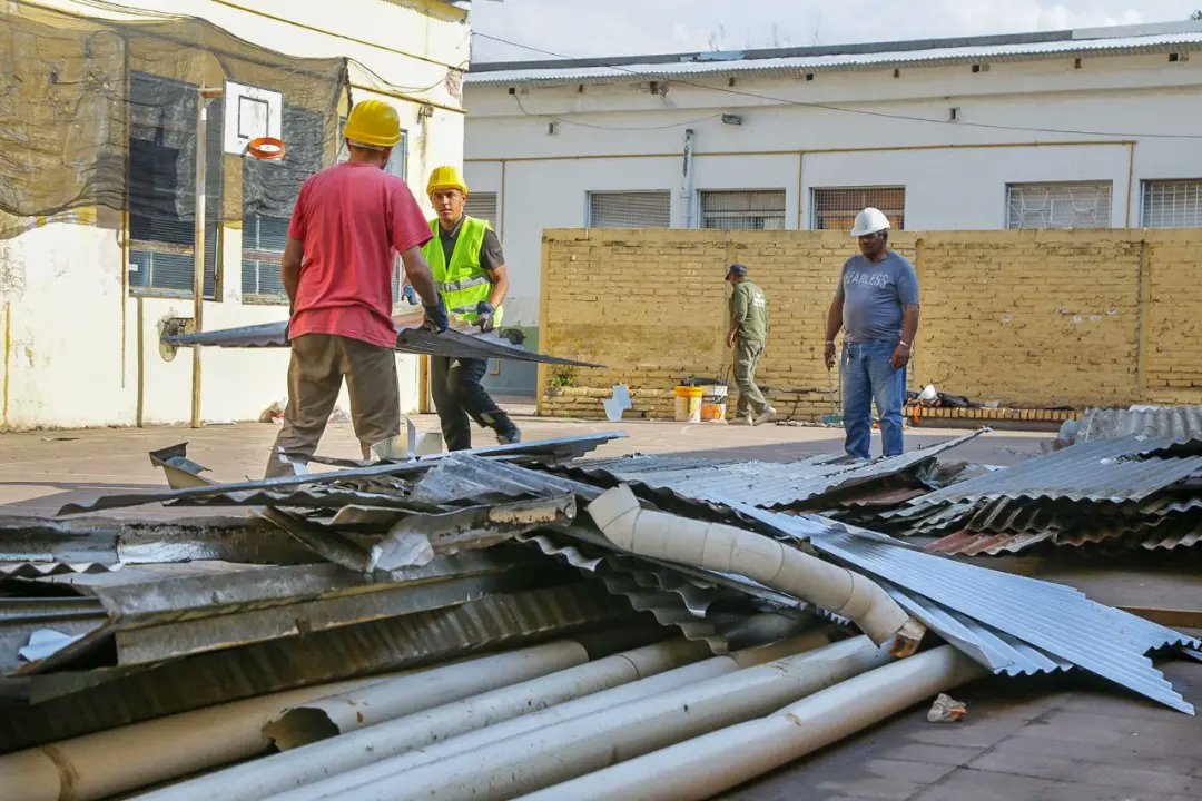 CONTINÚAN LAS OBRAS EN ESTABLECIMIENTOS EDUCATIVOS DEL DISTRITO