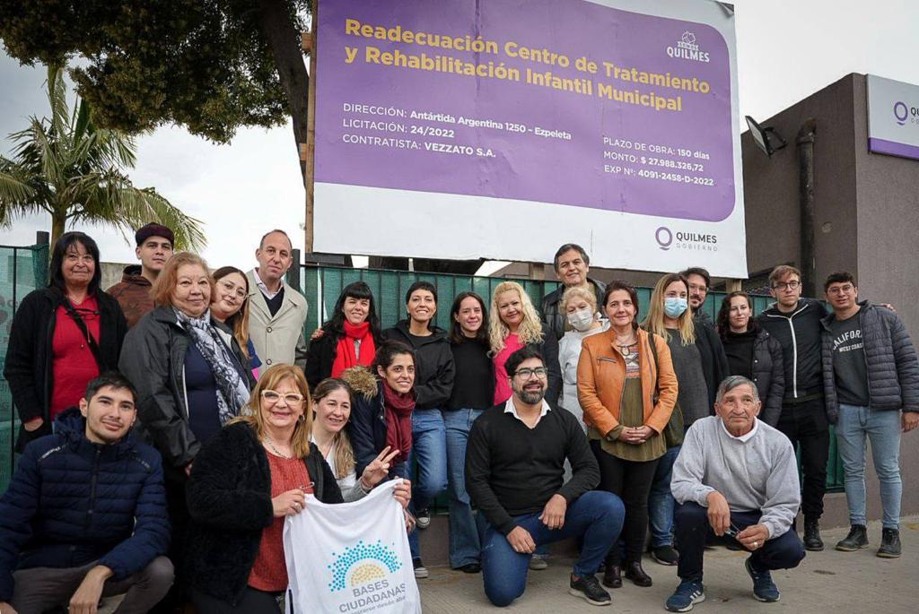 MAYRA RECORRIÓ LA OBRA DE READECUACIÓN DEL CENTRO DE TRATAMIENTO Y REHABILITACIÓN INFANTIL MUNICIPAL