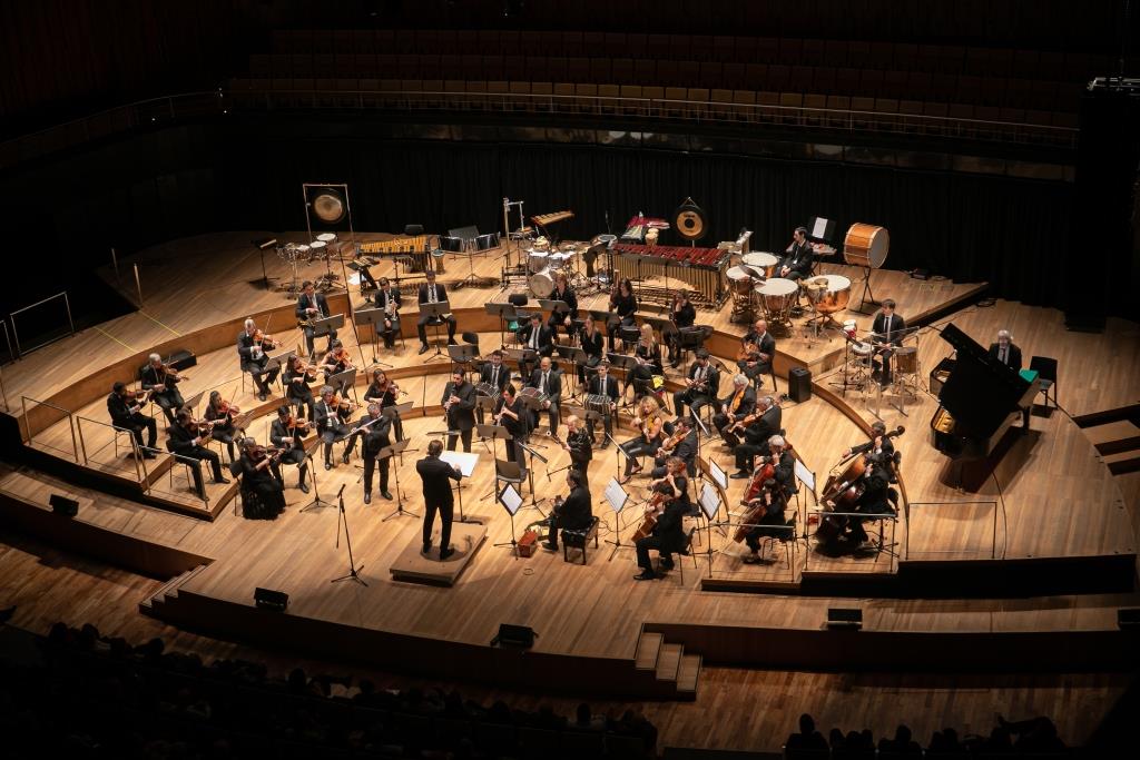 La Orquesta Nacional de Música Argentina “Juan De Dios Filiberto” celebra a Los Redondos