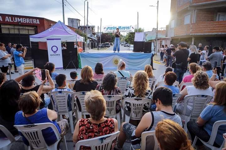 MAYRA INAUGURÓ JUNTO A LOS VECINOS LAS OBRAS DE ASFALTO DE 22 CUADRAS EN EL BARRIO SAN MARTÍN DE SOLANO