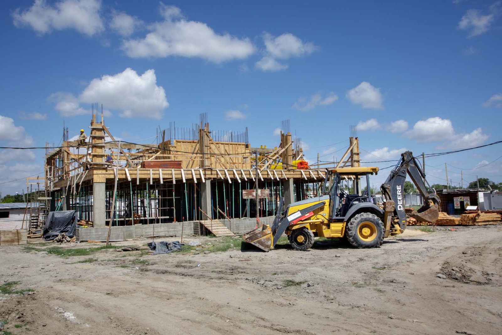 COMENZARON LAS OBRAS DEL PROCREAR II EN BERAZATEGUI