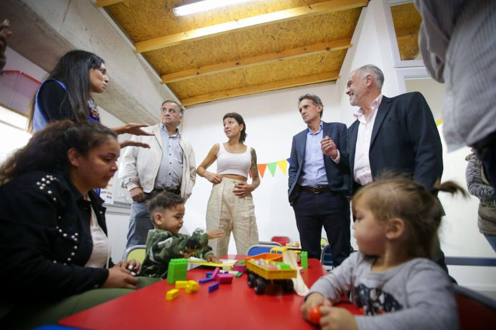 MAYRA Y EL MINISTRO KATOPODIS INAUGURARON EL NUEVO CENTRO DE DESARROLLO INFANTIL “NÉSTOR KIRCHNER” EN BERNAL OESTE