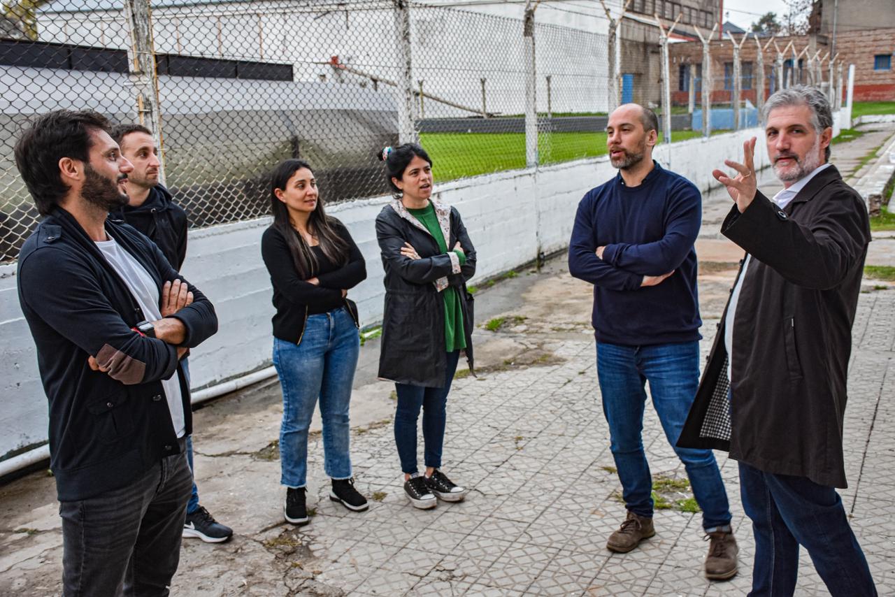 FUNCIONARIOS PROVINCIALES Y MUNICIPALES VISITARON EL CLUB ARGENTINO DE QUILMES
