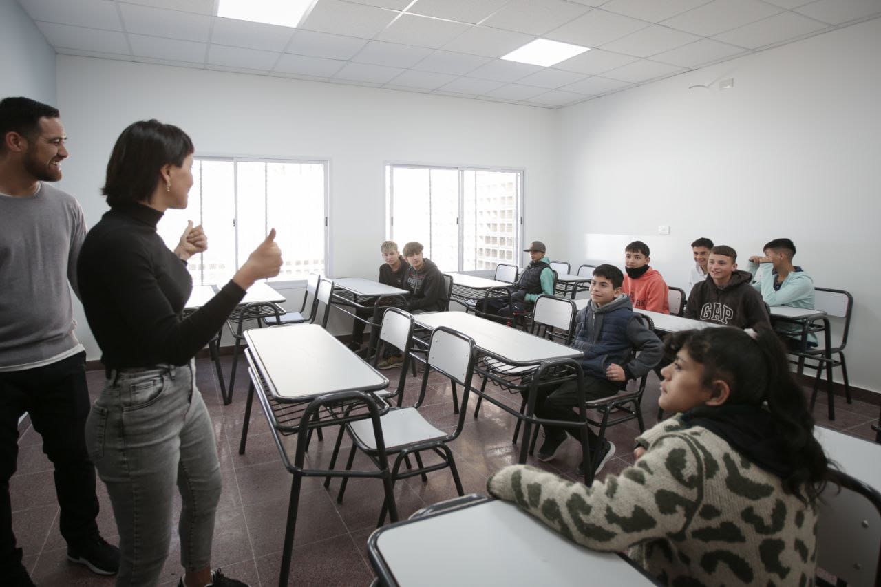 MAYRA INAUGURÓ OBRAS DE INFRAESTRUCTURA ESCOLAR EN LA SECUNDARIA Nº 58 DE LA RIBERA