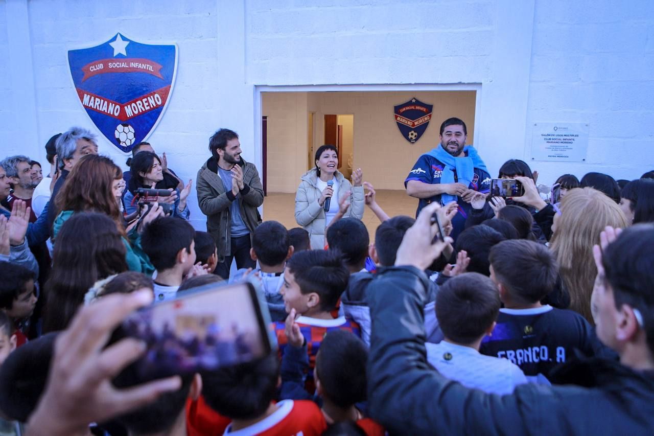 MAYRA INAUGURÓ EL SUM DEL CLUB MARIANO MORENO EN VILLA LUJÁN QUE SE CONSTRUYÓ CON SUBSIDIOS DEL MUNICIPIO DE QUILMES