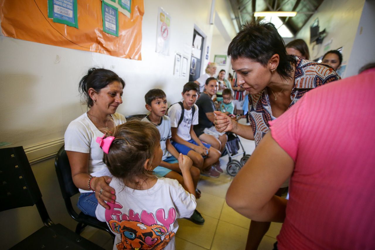 MAYRA RECORRIÓ UNA NUEVA JORNADA INTEGRAL DE SALUD EN SAN FRANCISCO SOLANO