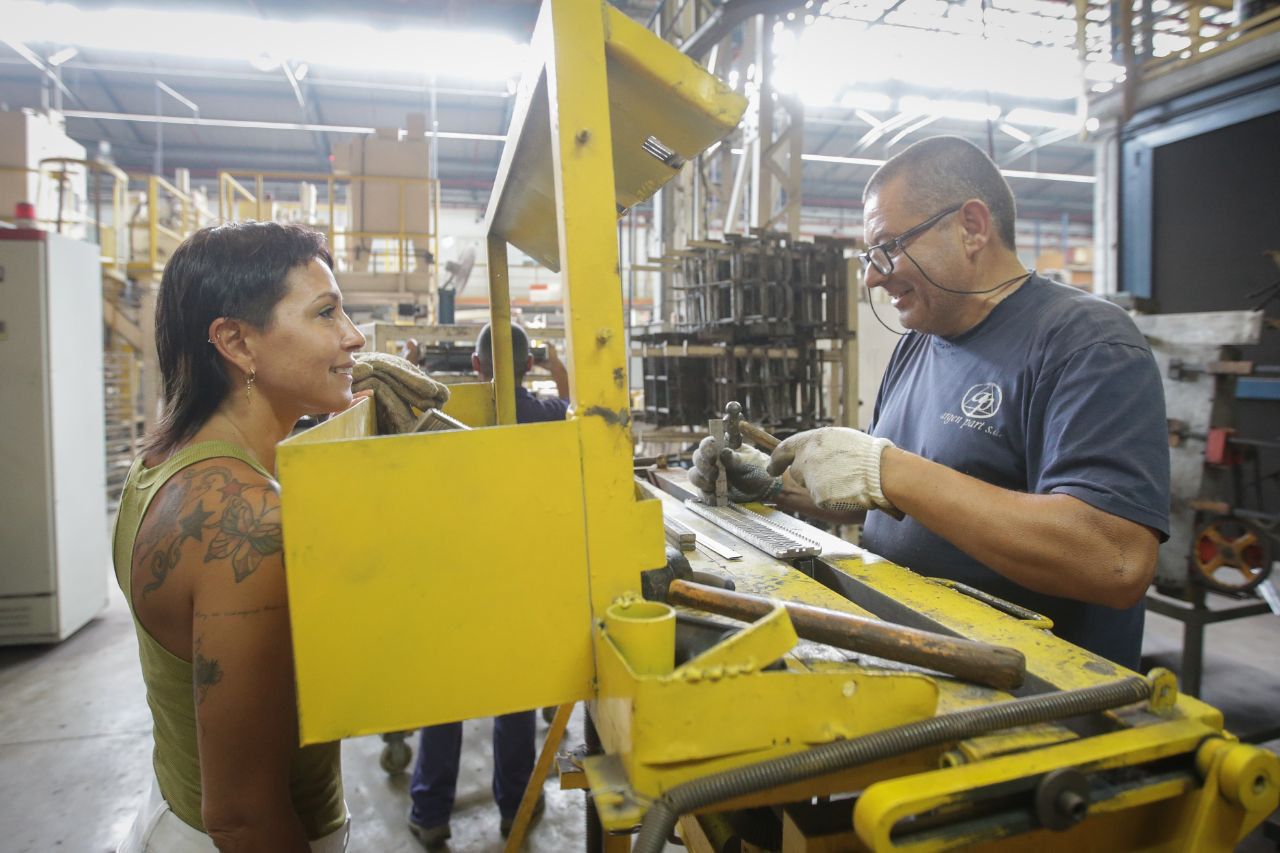 MAYRA RECORRIÓ LA COOPERATIVA 1º DE AGOSTO DE QUILMES