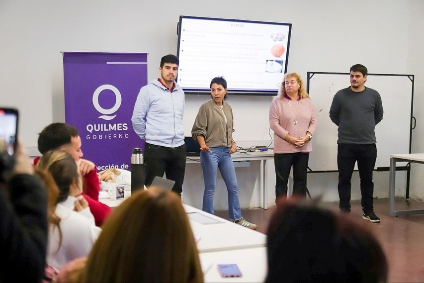 MAYRA EN QUILMES TEC: “ESTOS ESPACIOS DE FORMACIÓN SON IMPORTANTES PORQUE GENERAN UNA SALIDA LABORAL”