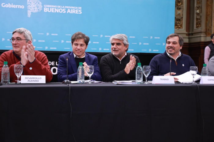 Kicillof y Correa encabezaron la reunión plenaria de la COPRETI