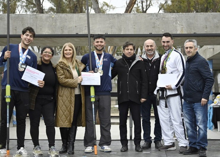 Kicillof y Secco inauguraron nueva infraestructura de integración social y urbana