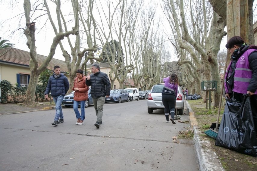 MAYRA SUPERVISÓ UN OPERATIVO INTEGRAL DE LIMPIEZA EN VILLA ARGENTINA