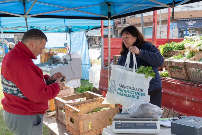 El Mercado de Productores Familiares llega a tu barrio