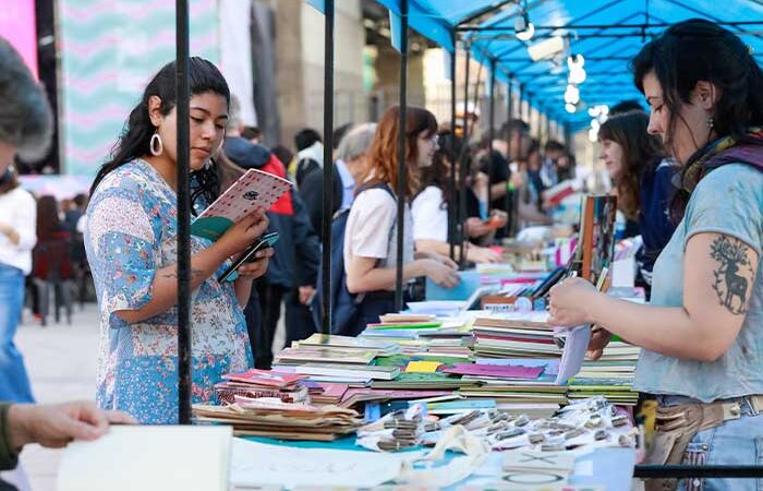 Convocan a colectivos a participar del Festival Bonaerense de Poesía 2024