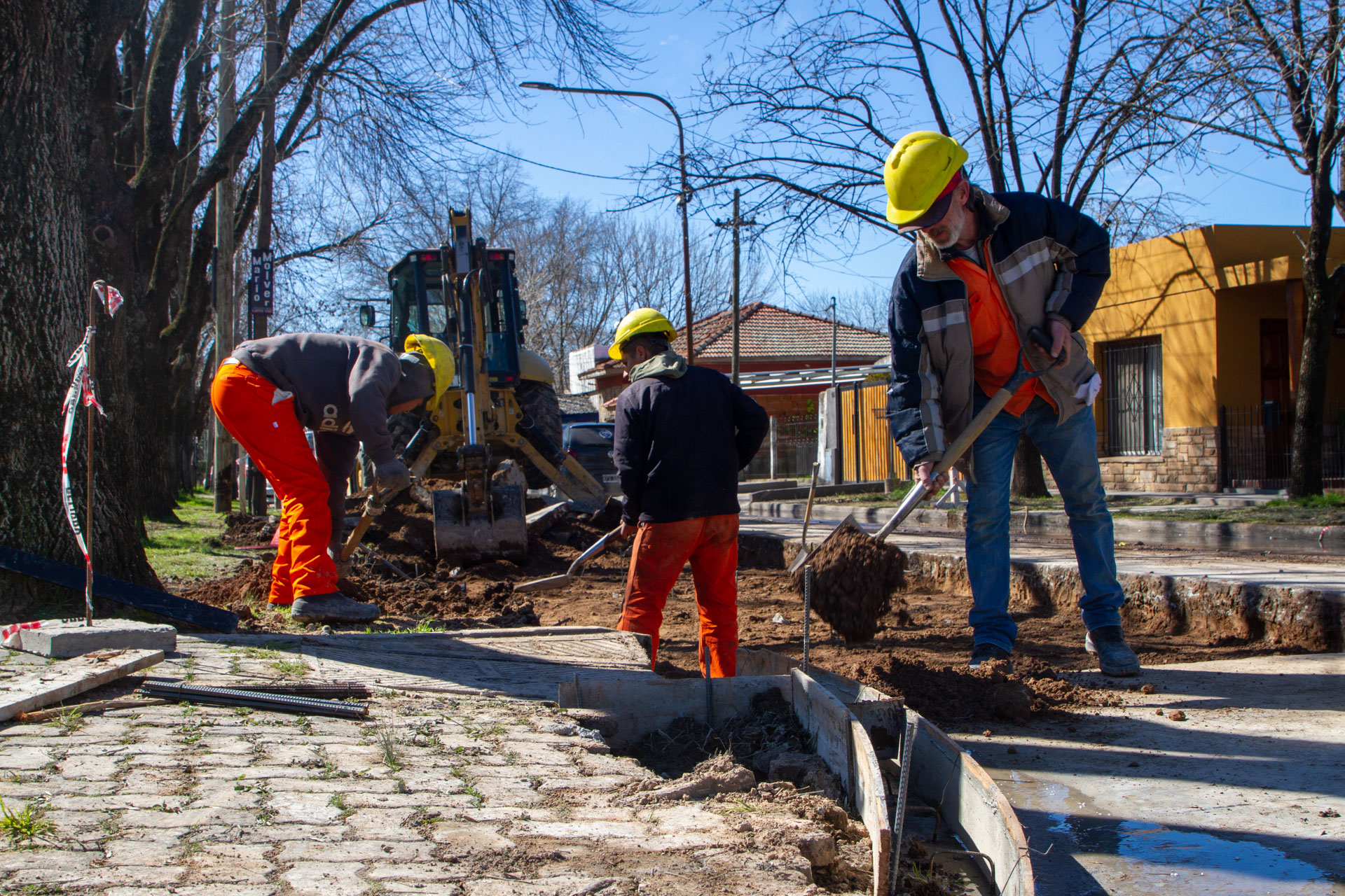 CONTINÚAN LAS OBRAS DE MEJORA DE LA RED VIAL