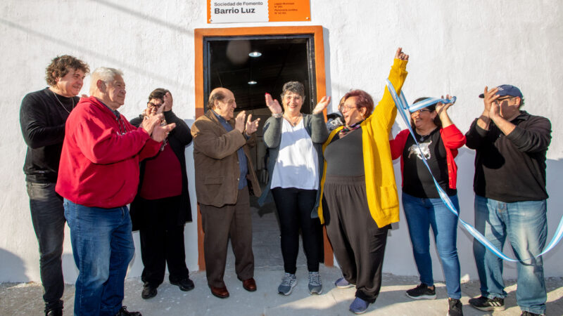 INAUGURARON LAS NUEVAS INSTALACIONES DE LA SOCIEDAD DE FOMENTO BARRIO LUZ