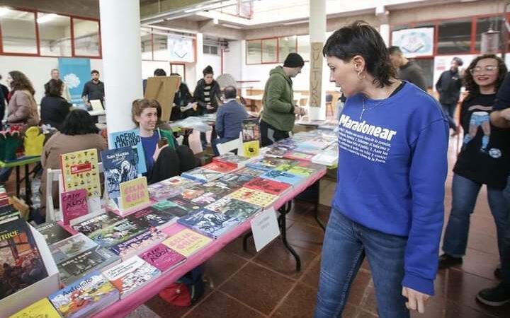 MAYRA PRESENTE EN LA 12ª FERIA EDITORIAL “EL SUR TAMBIÉN PUBLICA” LLEVADA ADELANTE EN LA UNQ