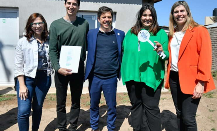 Kicillof: “Las políticas de acceso a la vivienda siguen siendo una prioridad en nuestro gobierno”