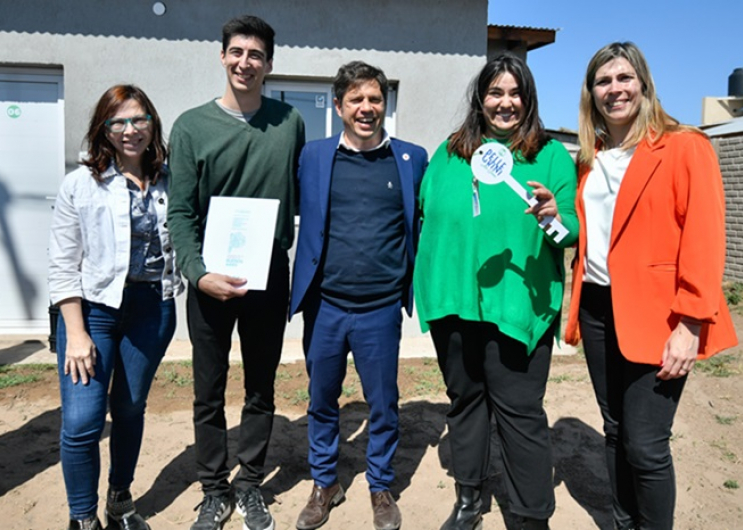 Kicillof: “Las políticas de acceso a la vivienda siguen siendo una prioridad en nuestro gobierno”