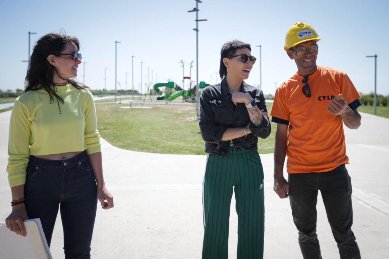 MAYRA SUPERVISÓ LA OBRA DEL NUEVO PÓRTICO DE ACCESO AL PARQUE DE LA RIBERA