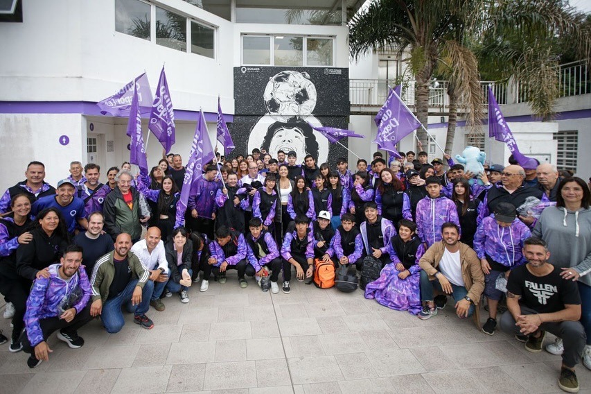 MAYRA JUNTO A LOS DEPORTISTAS QUE REPRESENTARÁN A QUILMES EN LA FINAL DE LOS JUEGOS BONAERENSES 2024: “SON UN ORGULLO PARA LA CIUDAD”