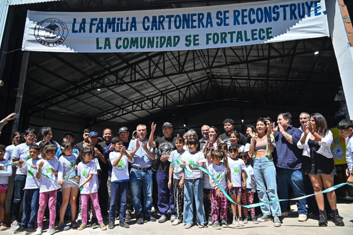 Con respaldo de la Provincia, reabre la cooperativa de cartoneros de Villa Itatí