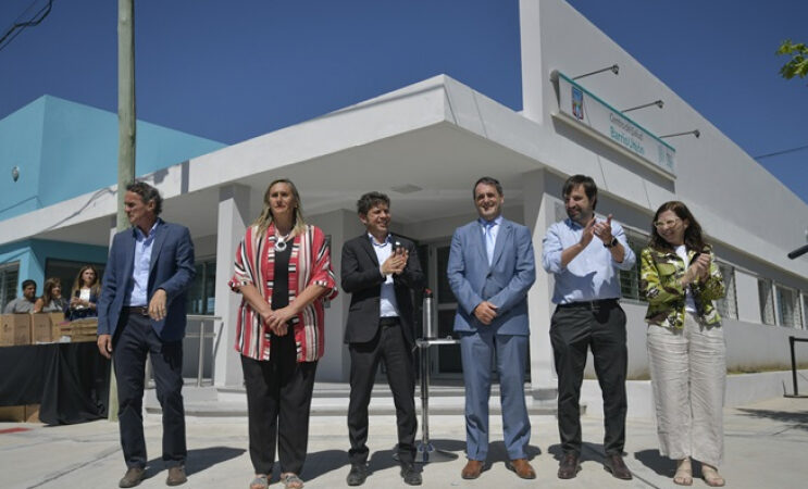 Kicillof entregó viviendas e inauguró un nuevo Centro de Atención Primaria de la Salud