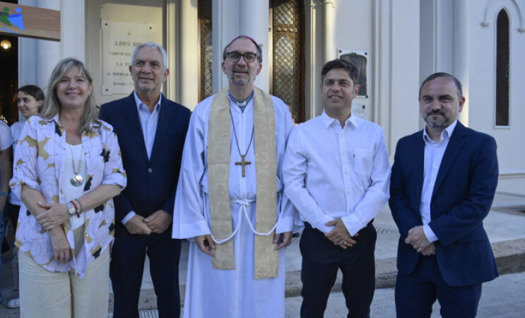 Kicillof participó de la asunción del nuevo arzobispo de La Plata