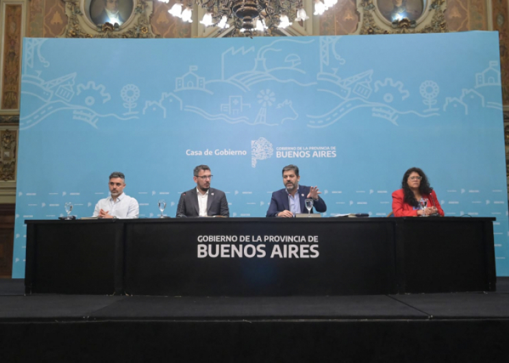 Bianco: “Los indicadores de consumo no mejoran y siguen empeorando”