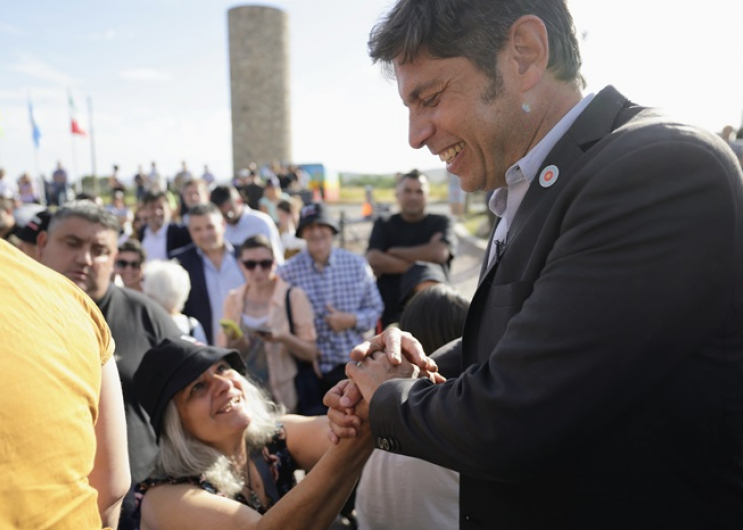 Kicillof: “Frente a la motosierra, la Provincia redobla los esfuerzos para que todos y todas puedan disfrutar la temporada”