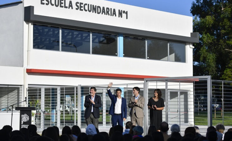 Kicillof encabezó el acto que dio inicio al ciclo lectivo de nivel secundario