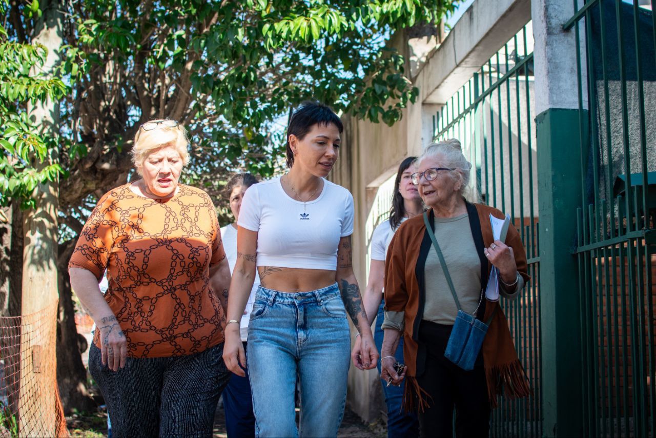 MAYRA SUPERVISO EL INICIO DE LOS TRABAJOS DE PAVIMENTO EN LOS BARRIOS 1o DEMAYO Y MONTEVERDE DE SAN FRNCISCO SOLANO 2