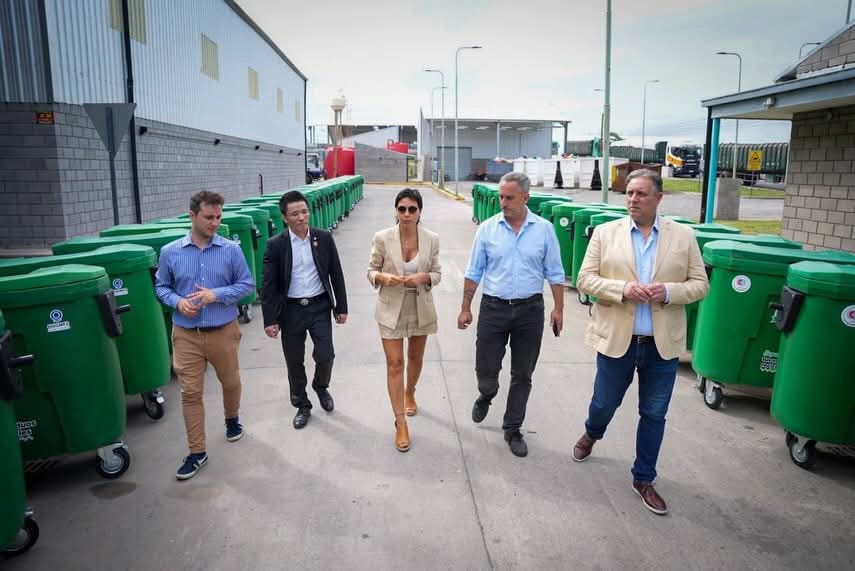 MAYRA PRESENTÓ EL PROGRAMA “ECO-SÚPER” CON EL QUE SE INSTALARÁN 90 PUNTOS DE RESIDUOS RECICLABLES EN SUPERMERCADOS CHINOS DEL DISTRITO 1000132000