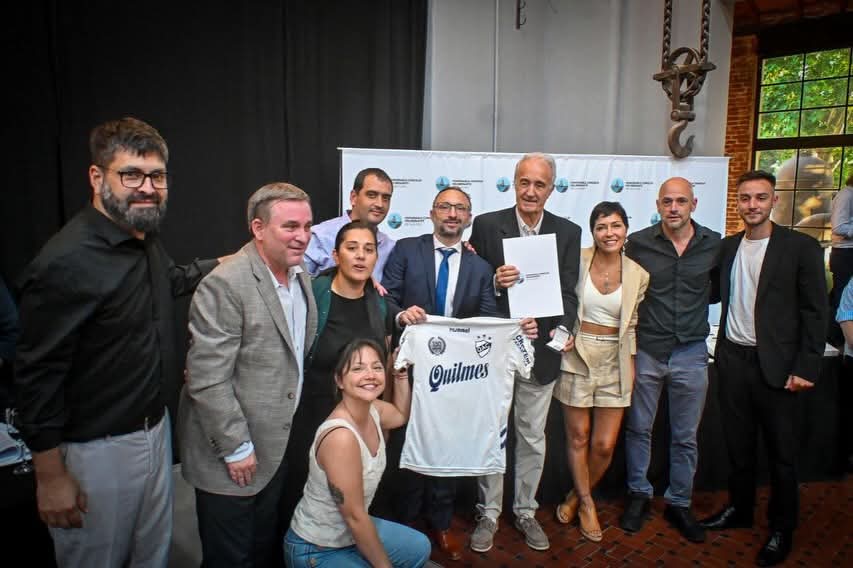 mayra distinciones 2