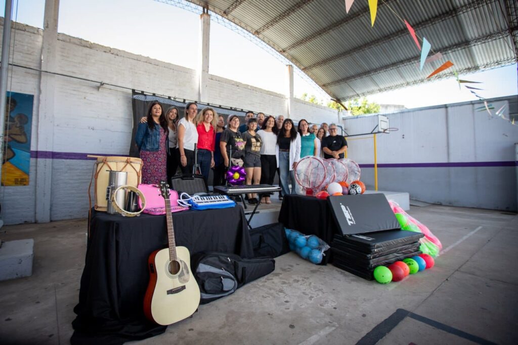 OBRAS DE REFACCIÓN EN LA EP Nº 35 Y LA ES Nº 78 DE QUILMES OESTE obras de refacciÓn en la ep nº 35 y la es nº 78 de quilmes oeste 4