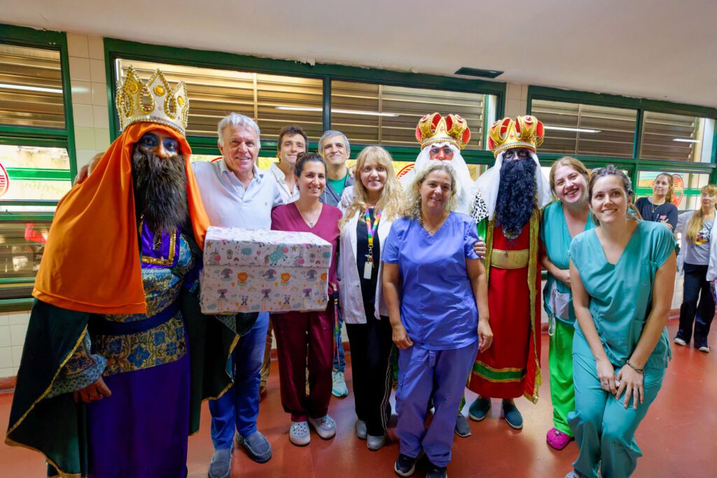 los reyes magos visitaron distintos puntos de berazategui (4)