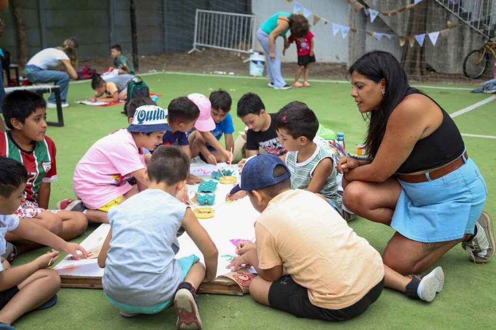 ya estÁn en marcha en quilmes el programa escuelas abiertas en verano 2025 y la colonia de personas mayores 3