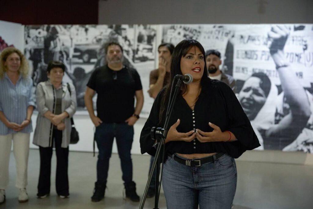 EVA MIERI PARTICIPÓ DE LA REINAUGURACIÓN DEL MUSEO ROVERANO Y LA PRESENTACIÓN DE UNA MUESTRA FOTOGRÁFICA A 50 AÑOS DEL GOLPE DE ESTADO 1000282881
