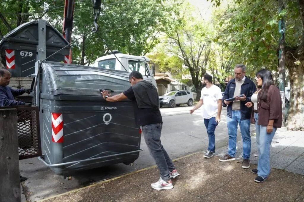 el municipio avanza en la ampliaciÓn de la zona de contenerizaciÓn en el centro de quilmes e instalÓ otros 35 1