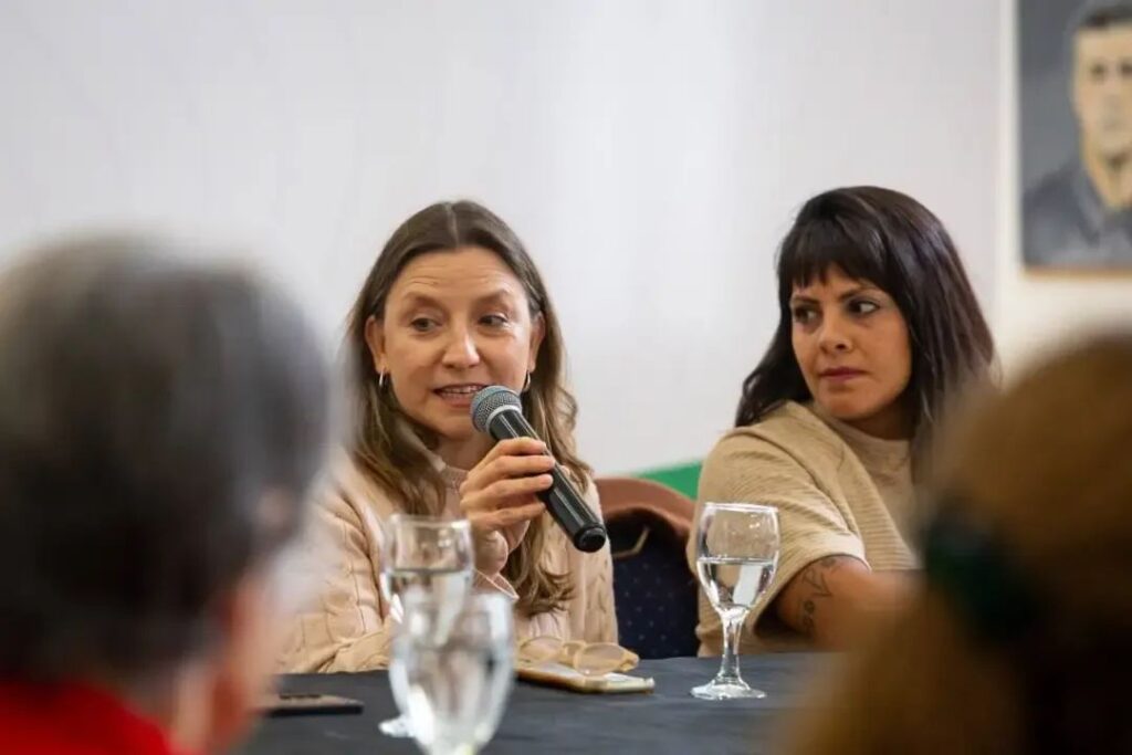 SE DESARROLLÓ EN QUILMES UNA NUEVA SESIÓN DEL CONSEJO CONSULTIVO HONORARIO EN SALUD MENTAL Y ADICCIONES se desarrollÓ en quilmes una nueva sesiÓn del consejo consultivo honorario en salud mental y adicciones 3