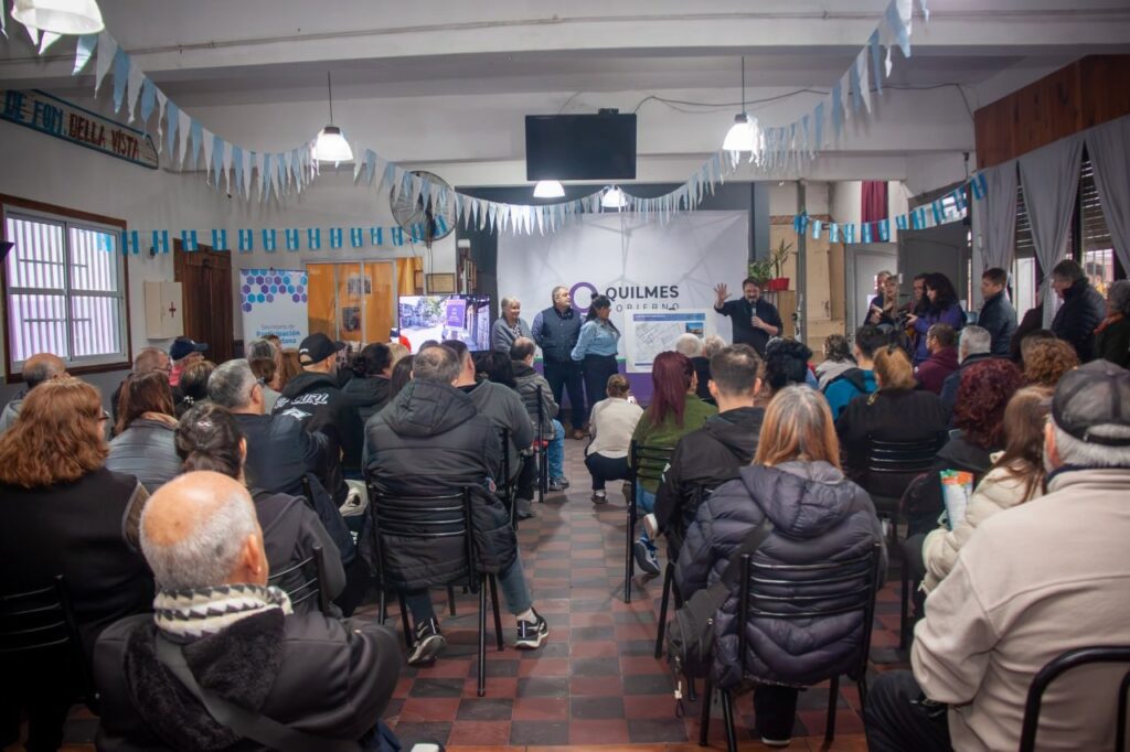 LAS OBRAS DE PAVIMENTACIÓN NO PARAN: EL MUNICIPIO ANUNCIÓ LA CONSTRUCCIÓN DE 57 NUEVAS CUADRAS DE ASFALTO EN QUILMES OESTE 1000502665