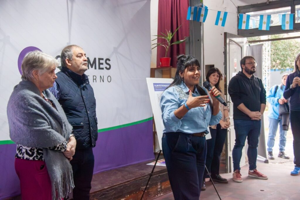 LAS OBRAS DE PAVIMENTACIÓN NO PARAN: EL MUNICIPIO ANUNCIÓ LA CONSTRUCCIÓN DE 57 NUEVAS CUADRAS DE ASFALTO EN QUILMES OESTE 1000502666
