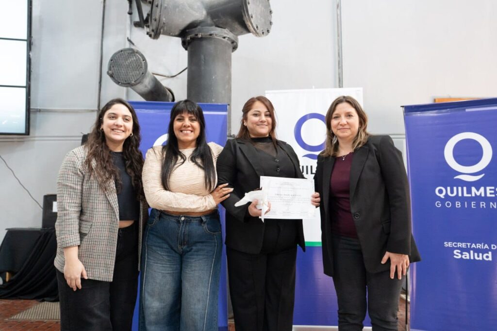 acto de graduaciÓn de la primera camada de profesionales de la salud egresados de las residencias municipales de la matera y don bosco 1